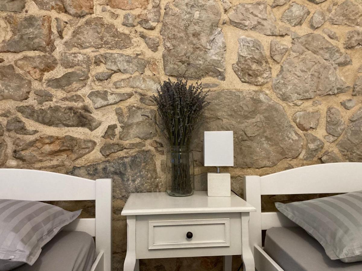Apartman Bianka Krk Town Buitenkant foto
